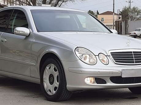 Mercedes E 220 d 2002