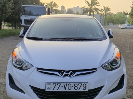 Hyundai Avante 2015