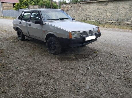 LADA (VAZ) 21099 2003