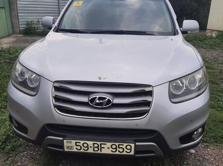 Hyundai Santa Fe 2011