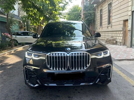 BMW X7 2023