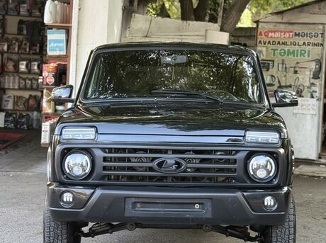 LADA (VAZ) Niva 2022