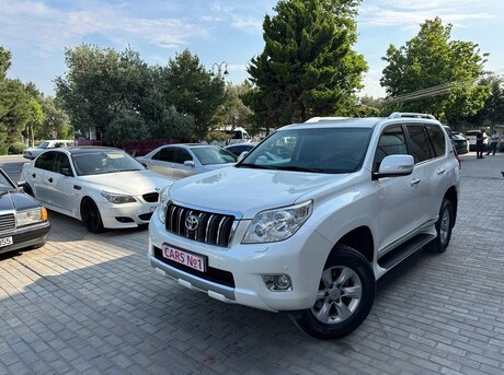 Toyota Land Cruiser Prado 2012
