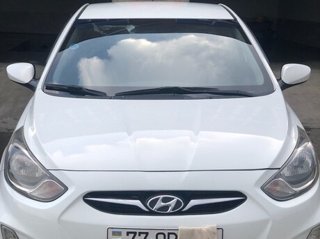 Hyundai Accent 2013