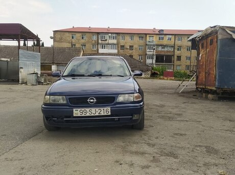 Opel Astra 1995