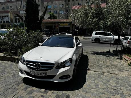 Mercedes E 220 d 2015