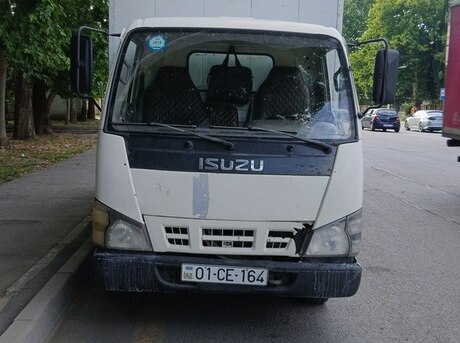 Isuzu NKR 66 E