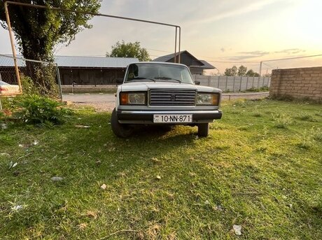 LADA (VAZ) 2107 2004