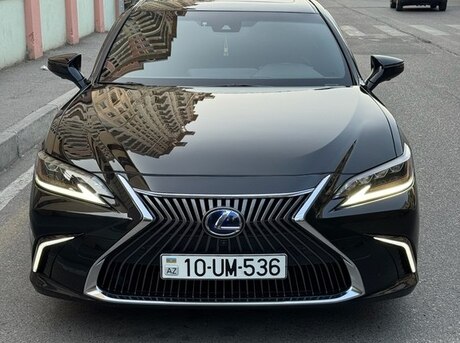 Lexus ES 300h 2020