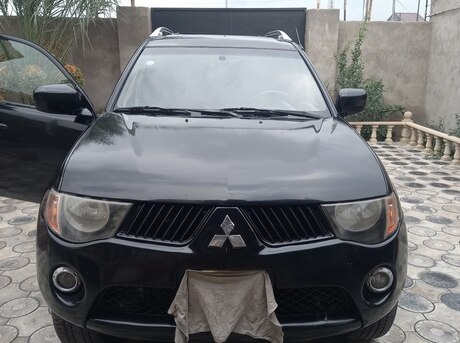 Mitsubishi L200 2008