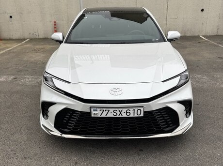 Toyota Camry 2024