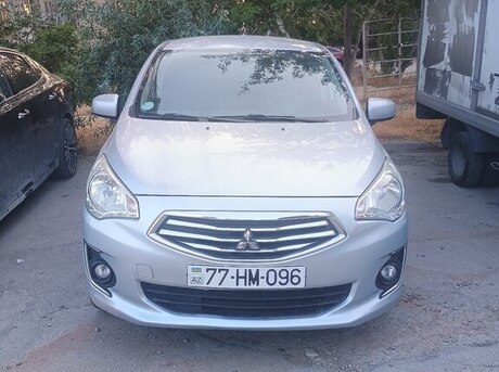 Mitsubishi Attrage 2014