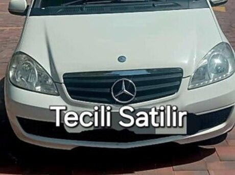 Mercedes A 170 2010