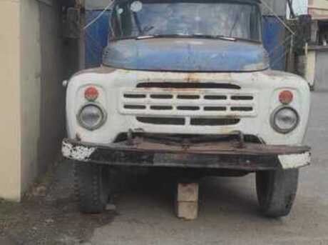 ZIL 130