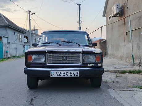 LADA (VAZ) 2107 2000