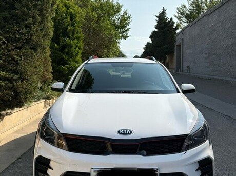 Kia Rio X-Line 2021