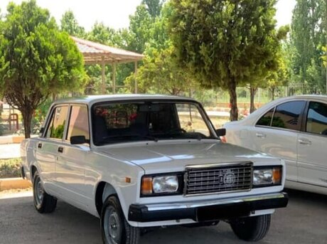 LADA (VAZ) 2107 2002