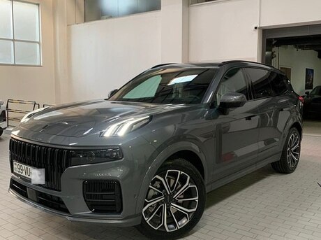Lynk & Co 09