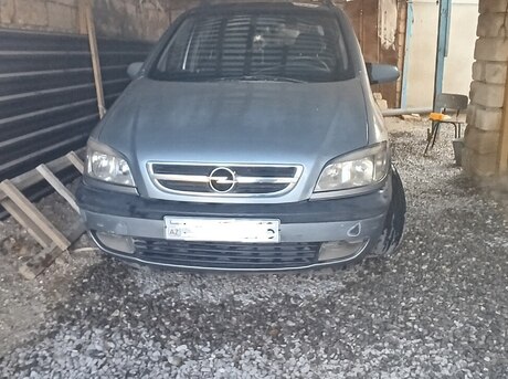 Opel Zafira 2003