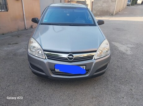 Opel Astra 2009