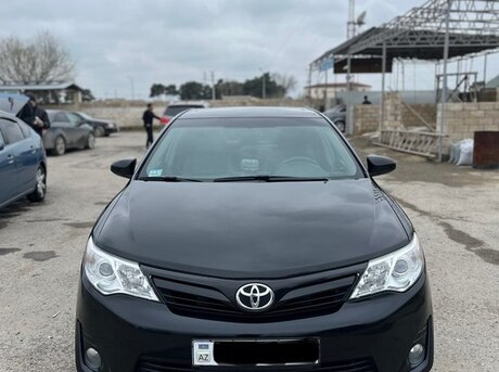 Toyota Camry 2012