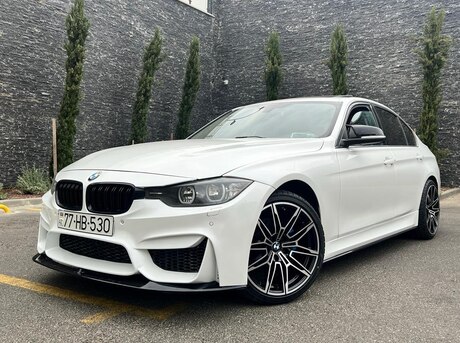 BMW 328 2015