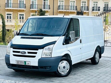 Ford Transit 2010