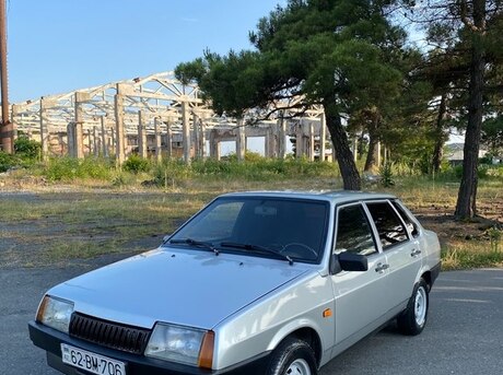 LADA (VAZ) 21099 2003