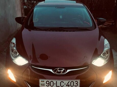 Hyundai Elantra 2011