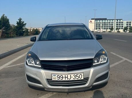 Opel Astra 2009