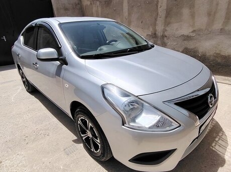 Nissan Sunny 2014