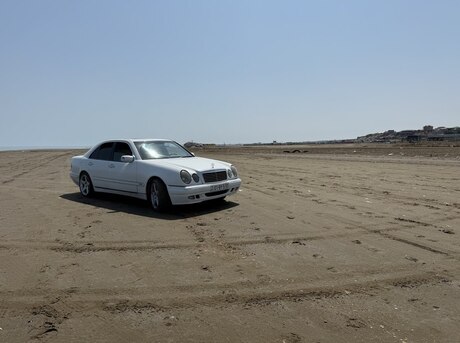 Mercedes E 240 1998