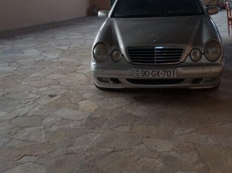 Mercedes E 280