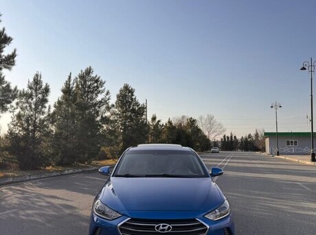 Hyundai Elantra 2016
