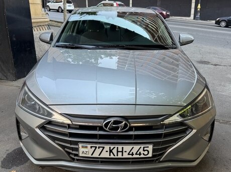 Hyundai Elantra 2020