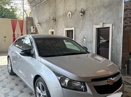 Chevrolet Cruze 2012