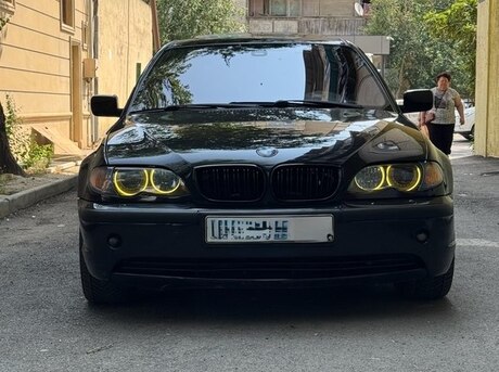 BMW 325 2002