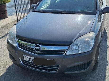 Opel Astra 2008
