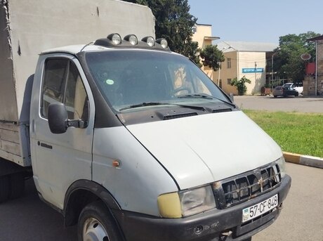 GAZ 33021 1998