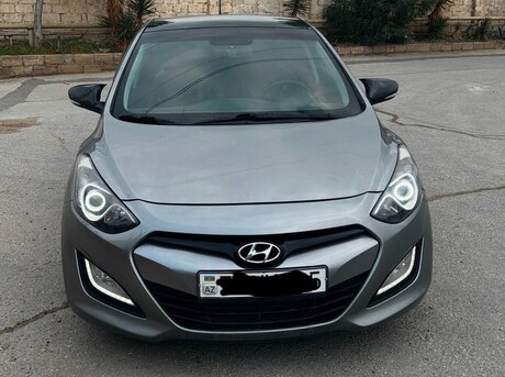 Hyundai i30 2012
