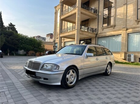 Mercedes C 220 d 2000