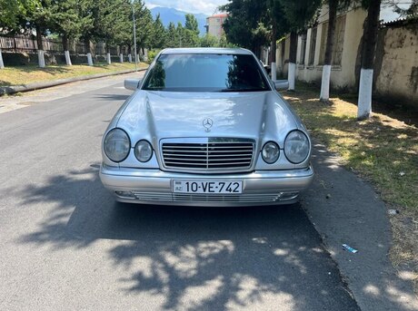 Mercedes E 200 1996