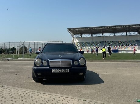 Mercedes E 230 1996
