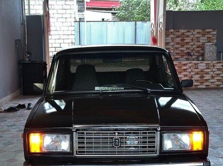 LADA (VAZ) 2107 2010