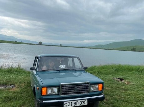 LADA (VAZ) 2107 2004