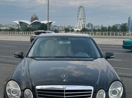 Mercedes E 240 2003