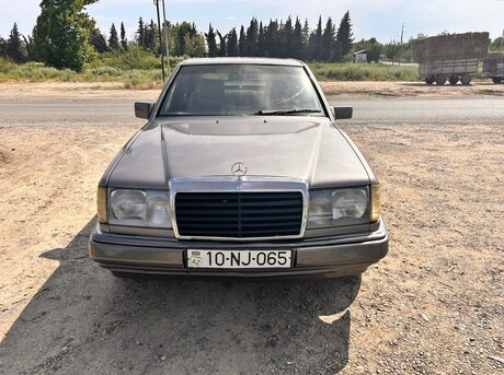 Mercedes E 250 1992