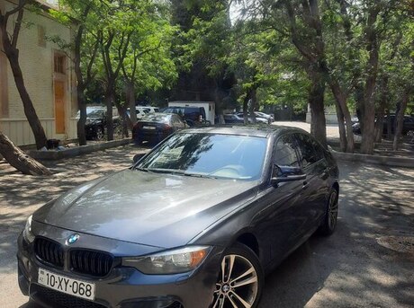 BMW 328 2015