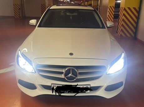 Mercedes C 200
