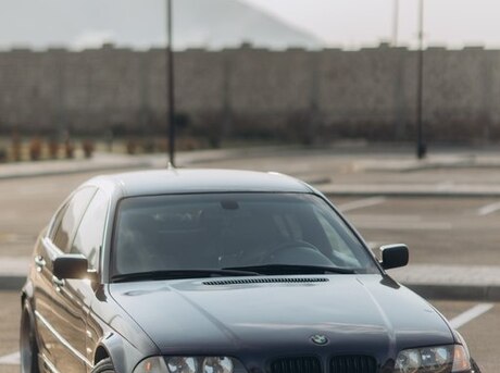 BMW 323 1999